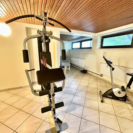 Strandglück - Haus Tannenburg Apartamento *